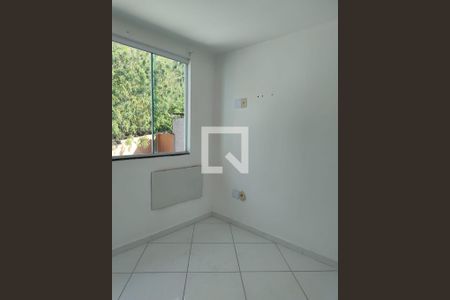 Sala de apartamento para alugar com 2 quartos, 111m² em Realengo, Rio de Janeiro