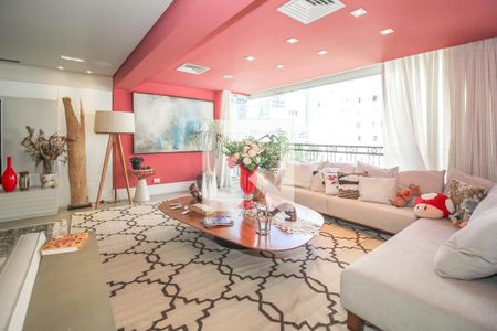 Apartamento à venda com 5 quartos, 600m² em Perdizes, São Paulo