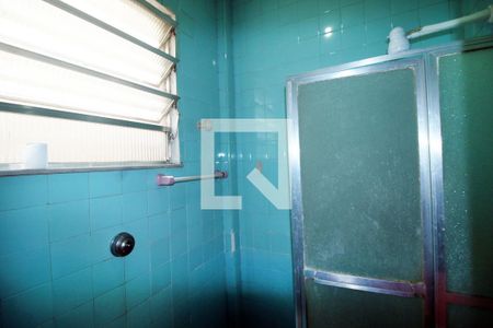 Banheiro de apartamento para alugar com 1 quarto, 70m² em Penha Circular, Rio de Janeiro