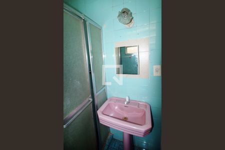 Banheiro de apartamento para alugar com 1 quarto, 70m² em Penha Circular, Rio de Janeiro
