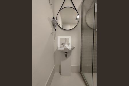 Banheiro - torneira de apartamento para alugar com 1 quarto, 30m² em Vila Gumercindo, São Paulo