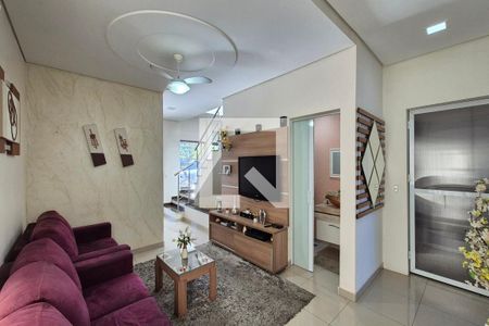 Sala  de casa de condomínio à venda com 5 quartos, 400m² em Swiss Park, Campinas