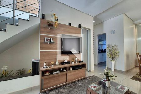 Sala  de casa de condomínio à venda com 5 quartos, 400m² em Swiss Park, Campinas