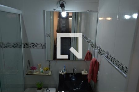 Banheiro de casa para alugar com 2 quartos, 60m² em Curicica, Rio de Janeiro