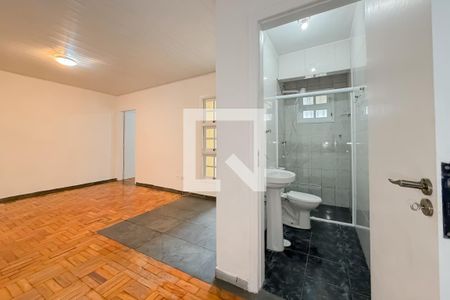 Banheiro de casa para alugar com 1 quarto, 50m² em Vila Mariana, São Paulo