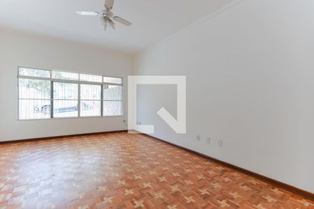 Sala de casa para alugar com 3 quartos, 150m² em Vila Mariza Mazzei, São Paulo