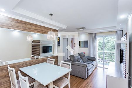 Sala de apartamento à venda com 3 quartos, 65m² em Vila Mangalot, São Paulo
