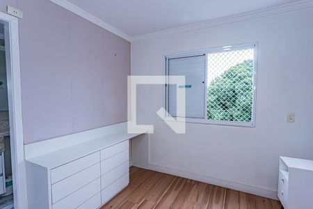 Suite de apartamento à venda com 3 quartos, 65m² em Vila Mangalot, São Paulo