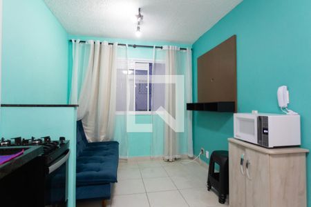 Sala / Cozinha  de apartamento para alugar com 2 quartos, 32m² em Fazenda Aricanduva, São Paulo