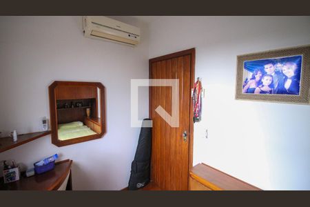 Quarto 2 de casa à venda com 4 quartos, 288m² em Parque São Lucas, São Paulo