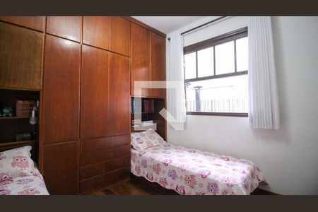 Quarto 1 de casa à venda com 4 quartos, 288m² em Parque São Lucas, São Paulo