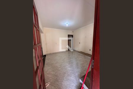 Sala de casa para alugar com 4 quartos, 280m² em Jardim Nova Europa, Campinas