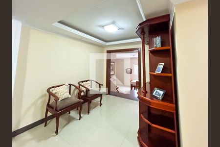 Casa à venda com 5 quartos, 278m² em Alípio de Melo, Belo Horizonte