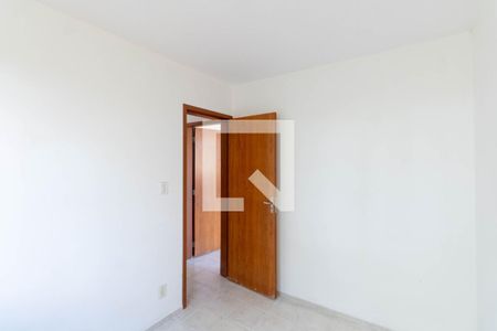 Quarto 1 de apartamento para alugar com 2 quartos, 44m² em Paciência, Rio de Janeiro