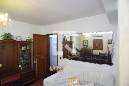 Sala de casa de condomínio à venda com 2 quartos, 135m² em Barra da Tijuca, Rio de Janeiro