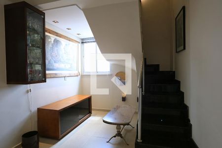 Sala de apartamento à venda com 3 quartos, 124m² em São Pedro, Belo Horizonte