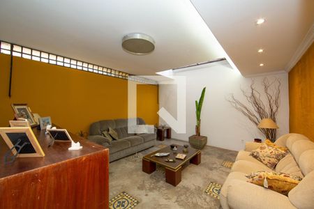 SALA de casa à venda com 6 quartos, 442m² em Santa Lúcia, Belo Horizonte