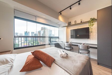 Quarto de kitnet/studio para alugar com 1 quarto, 24m² em Vila Cordeiro, São Paulo