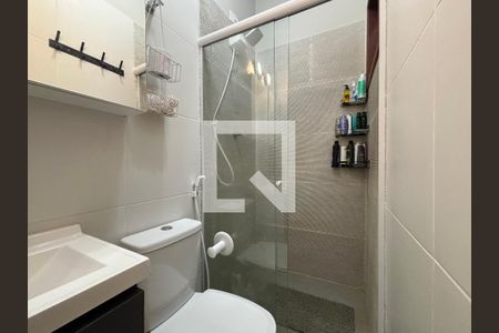 Banheiro de casa para alugar com 1 quarto, 38m² em Jardim Botânico, Rio de Janeiro