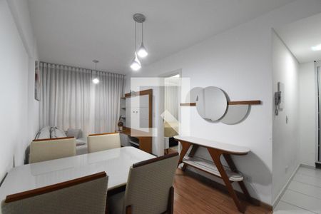 Sala de apartamento à venda com 1 quarto, 43m² em Centro, Curitiba
