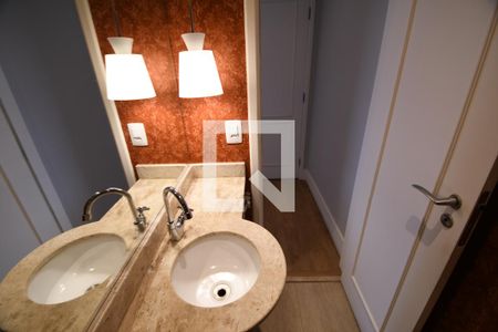 Lavabo de apartamento para alugar com 4 quartos, 133m² em Jardim Madalena, Campinas