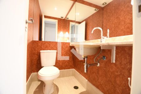 Lavabo de apartamento para alugar com 4 quartos, 133m² em Jardim Madalena, Campinas