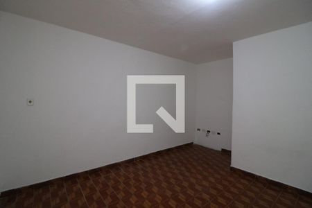 Quarto de casa para alugar com 2 quartos, 150m² em Vila Industrial, São Paulo