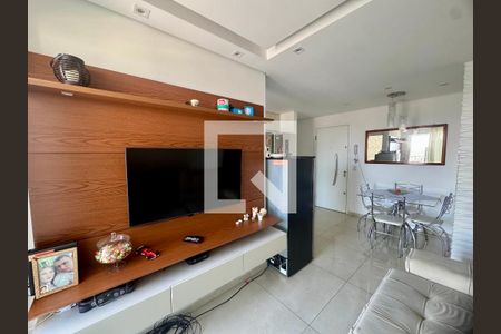 Sala de apartamento à venda com 2 quartos, 47m² em Vila Itapegica, Guarulhos