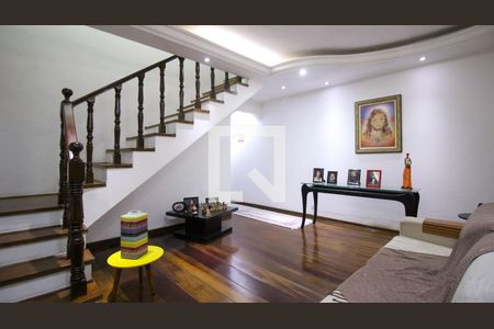 Sala 1 de casa à venda com 4 quartos, 240m² em Jardim Planalto, São Paulo