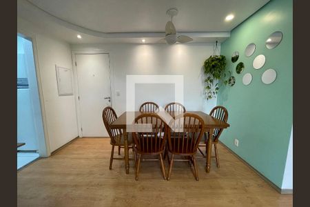 Sala de apartamento para alugar com 2 quartos, 75m² em Caxingui, São Paulo