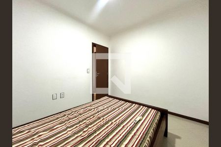 Quarto de casa para alugar com 2 quartos, 100m² em Pedrita, Florianópolis