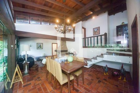 sala de casa de condomínio à venda com 3 quartos, 500m² em Retiro do Chale, Brumadinho