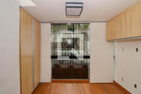 Quarto 1 de apartamento para alugar com 3 quartos, 92m² em São João, Porto Alegre