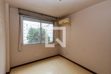 Quarto 2 de apartamento para alugar com 2 quartos, 60m² em Santa Tereza, Porto Alegre