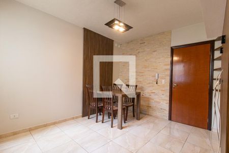 Sala de apartamento para alugar com 2 quartos, 53m² em Capão Raso, Curitiba