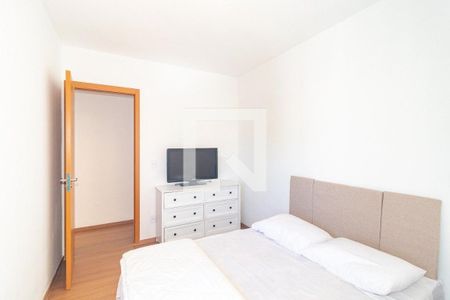 Quarto  de apartamento para alugar com 2 quartos, 40m² em Camaquã, Porto Alegre