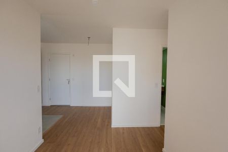 Sala  de apartamento à venda com 2 quartos, 41m² em Vila Isa, São Paulo