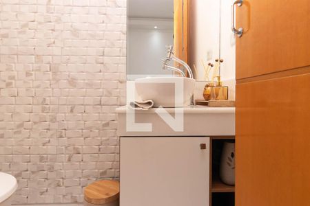 Lavabo de casa de condomínio para alugar com 2 quartos, 54m² em Vila Nova Mazzei, São Paulo