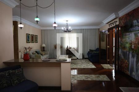 Casa para alugar com 3 quartos, 290m² em Interlagos, São Paulo