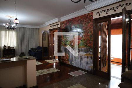 Casa para alugar com 3 quartos, 290m² em Interlagos, São Paulo