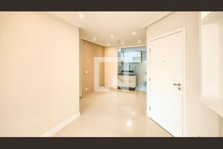 Sala de apartamento para alugar com 3 quartos, 75m² em Parque Alves de Lima, São Paulo