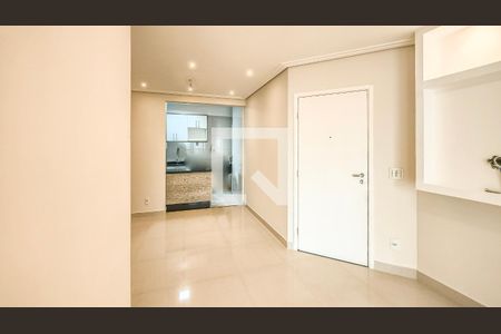 Sala de apartamento para alugar com 3 quartos, 75m² em Parque Alves de Lima, São Paulo