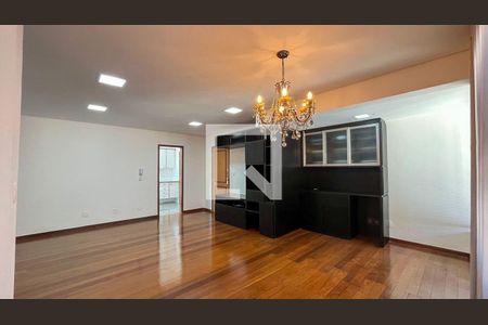 Apartamento à venda com 3 quartos, 104m² em Sion, Belo Horizonte