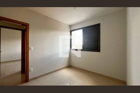 Apartamento à venda com 3 quartos, 227m² em Prado, Belo Horizonte