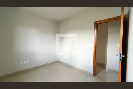 Apartamento à venda com 3 quartos, 227m² em Prado, Belo Horizonte
