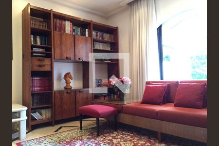 Casa à venda com 6 quartos, 1181m² em Interlagos, São Paulo