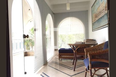 Casa à venda com 6 quartos, 1181m² em Interlagos, São Paulo