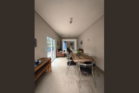 Casa à venda com 3 quartos, 216m² em Centro, Diadema