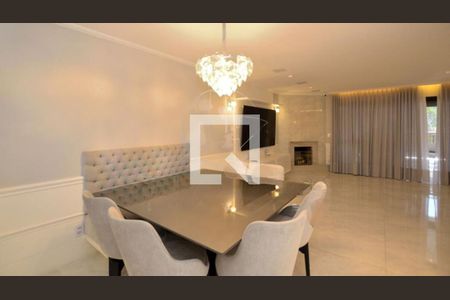 Apartamento à venda com 3 quartos, 190m² em Alto de Pinheiros, São Paulo