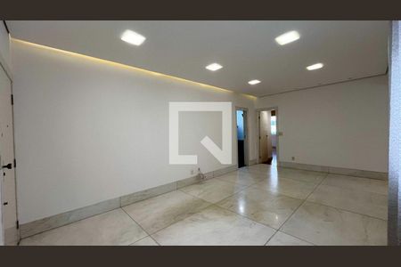 Apartamento à venda com 4 quartos, 134m² em Santo Antônio, Belo Horizonte